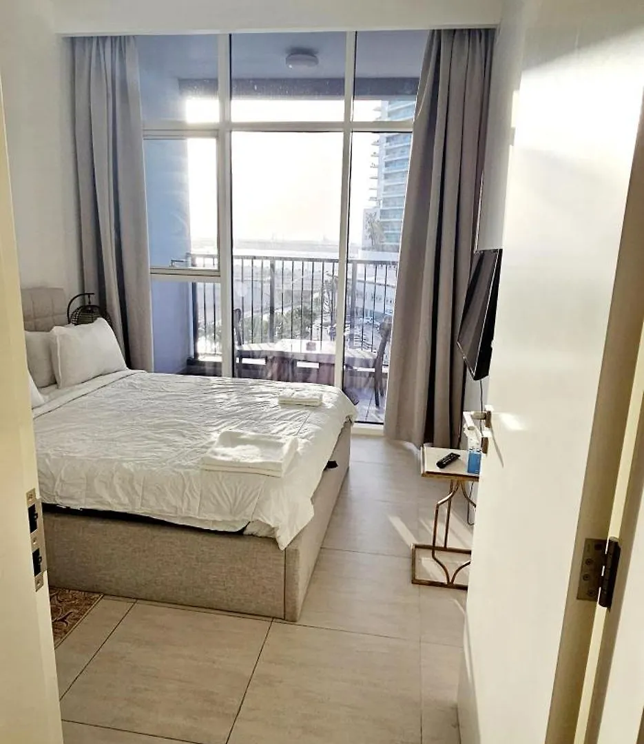 Al Reem 1Br Sea View Pool Gym Family Biz Friendly Pet Allowed Abu Dhabi Abu Dhabi Madinaty Hotel Apartments شقة فندقية