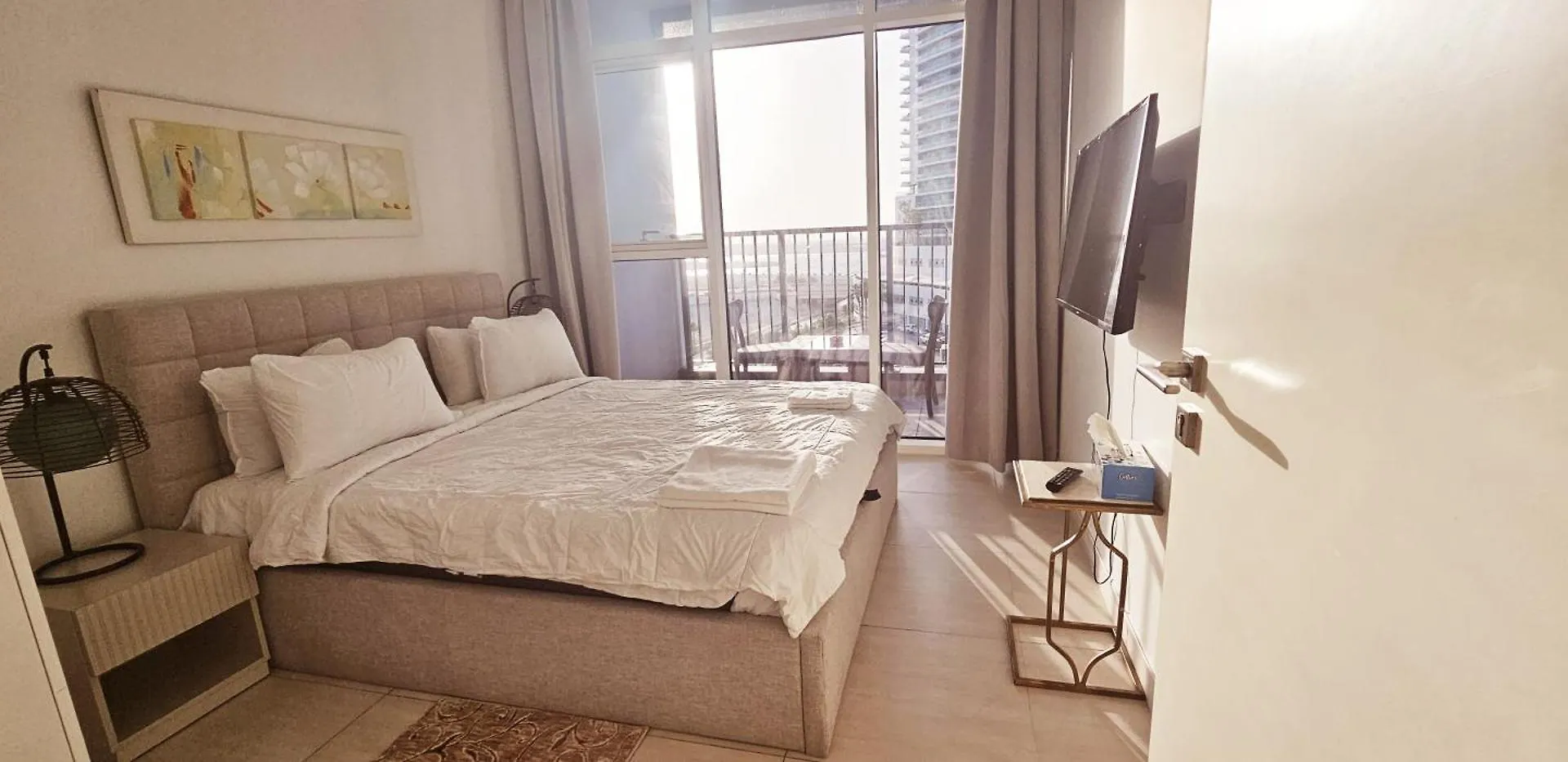 Al Reem 1Br Sea View Pool Gym Family Biz Friendly Pet Allowed Abu Dhabi Abu Dhabi Madinaty Hotel Apartments شقة فندقية