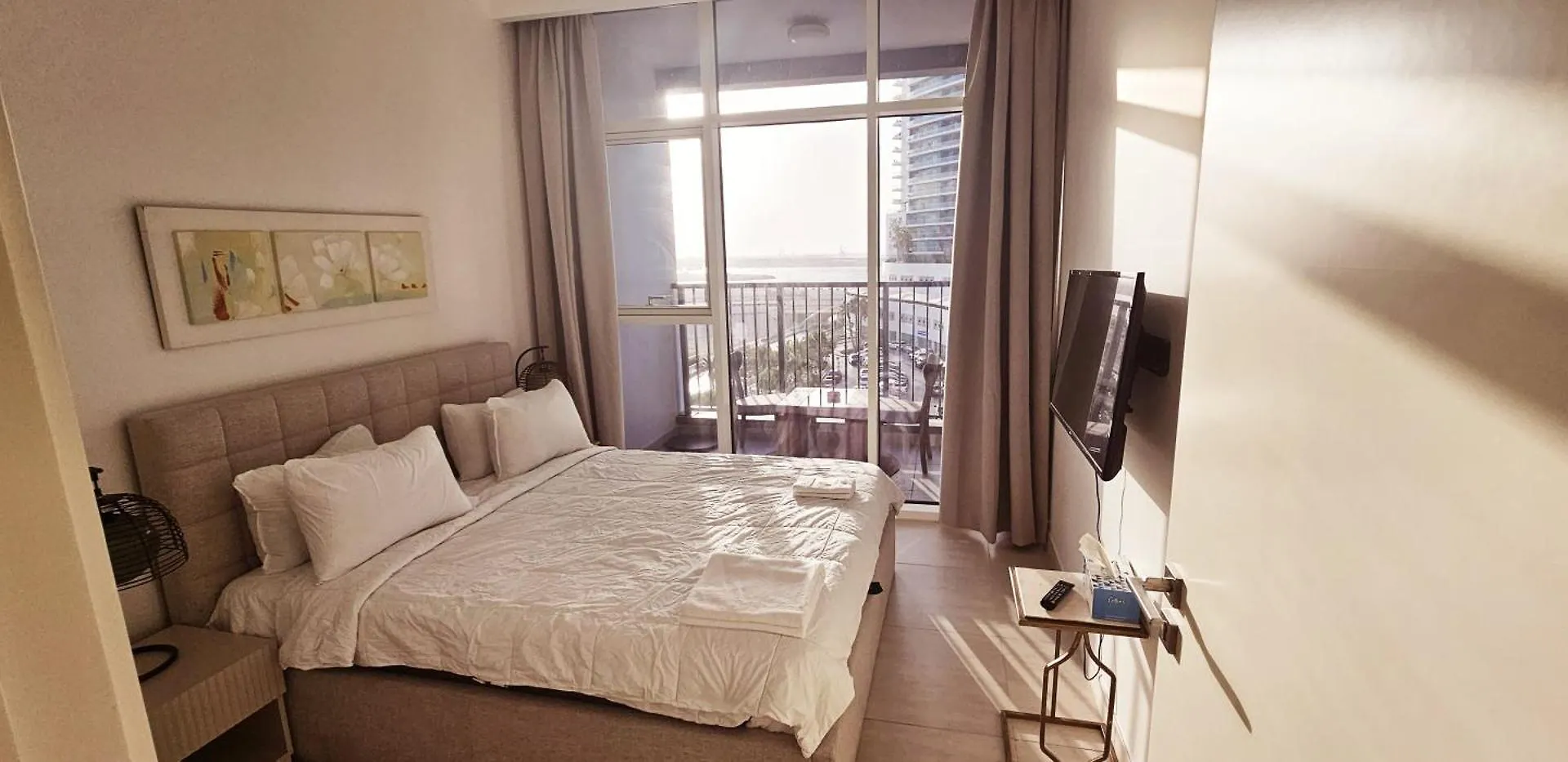 شقة فندقية Al Reem 1Br Sea View Pool Gym Family Biz Friendly Pet Allowed Abu Dhabi Abu Dhabi Madinaty Hotel Apartments